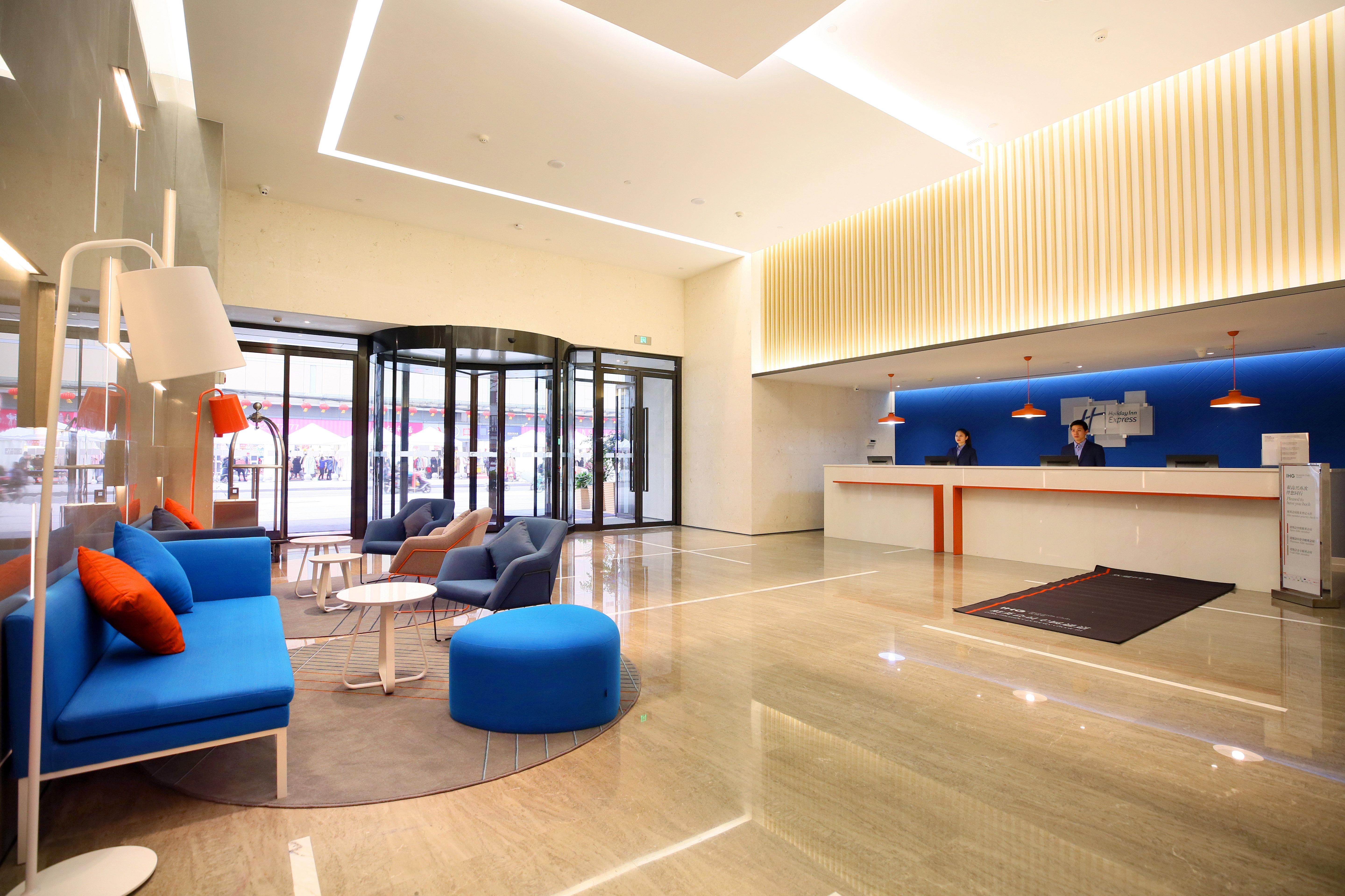 Holiday Inn Express Chengdu North Railway Station By Ihg - Near Panda Base, Near Chunxi Road Zewnętrze zdjęcie