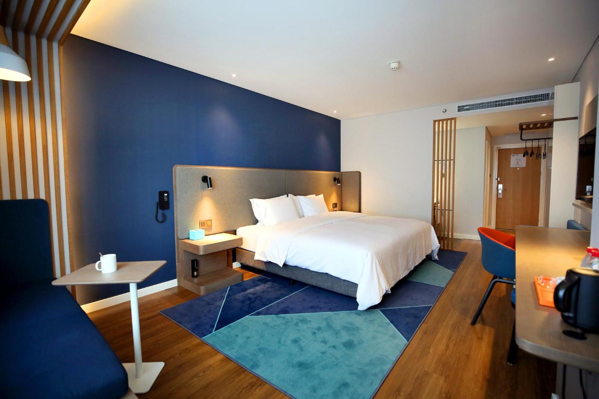 Holiday Inn Express Chengdu North Railway Station By Ihg - Near Panda Base, Near Chunxi Road Zewnętrze zdjęcie