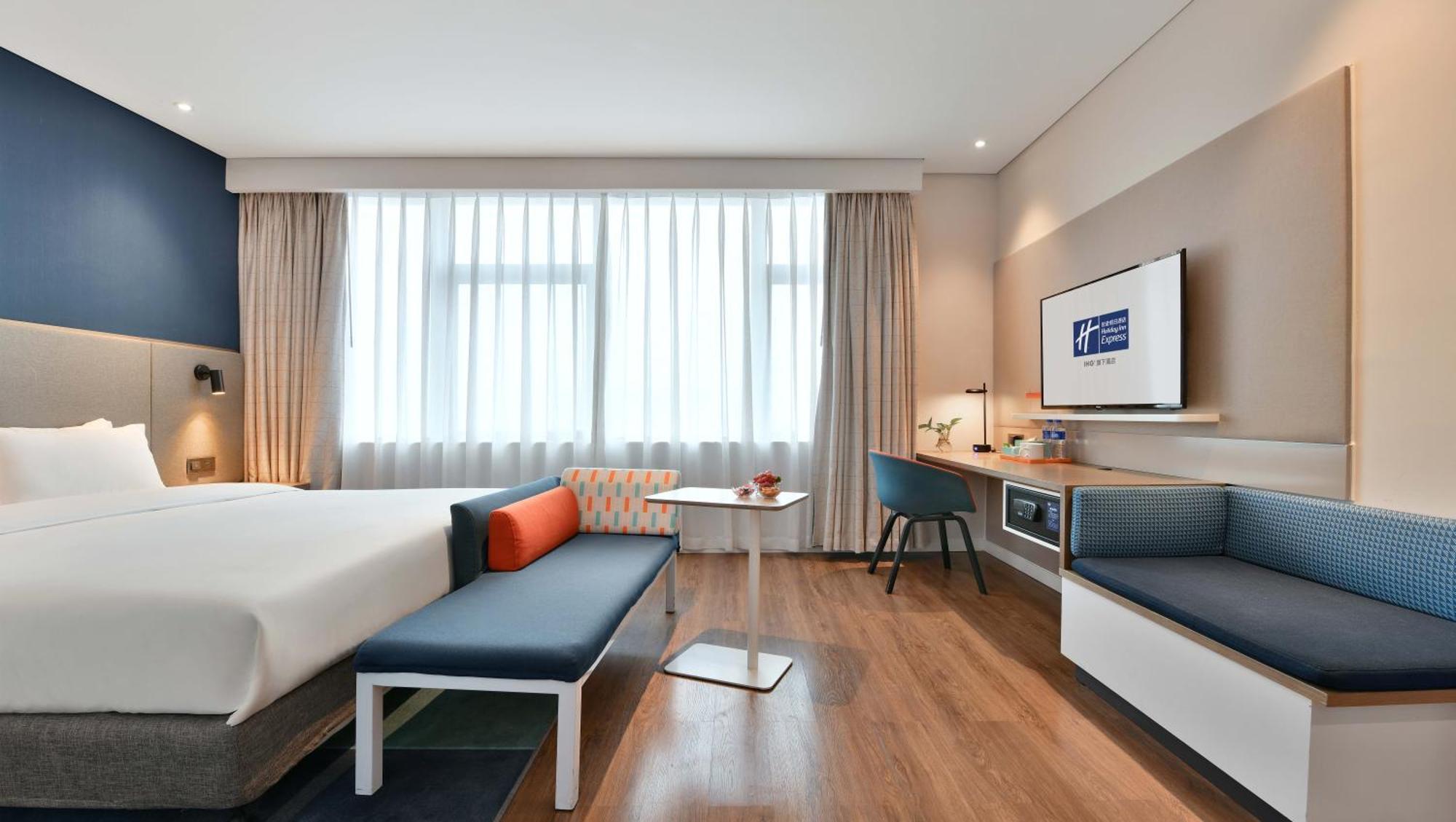 Holiday Inn Express Chengdu North Railway Station By Ihg - Near Panda Base, Near Chunxi Road Zewnętrze zdjęcie